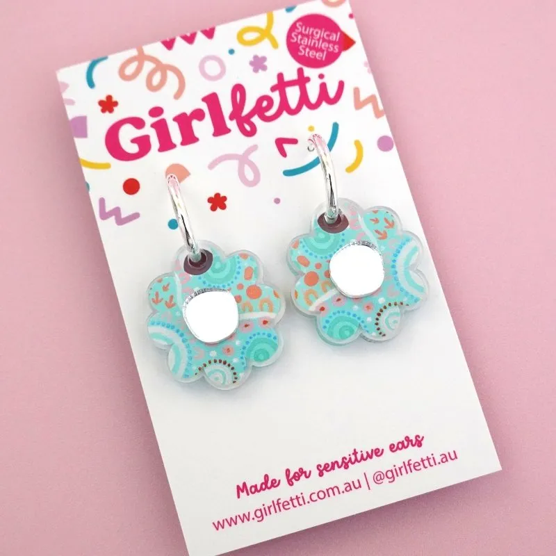 'Happy Days 3' Acrylic Flower Dangle Earrings